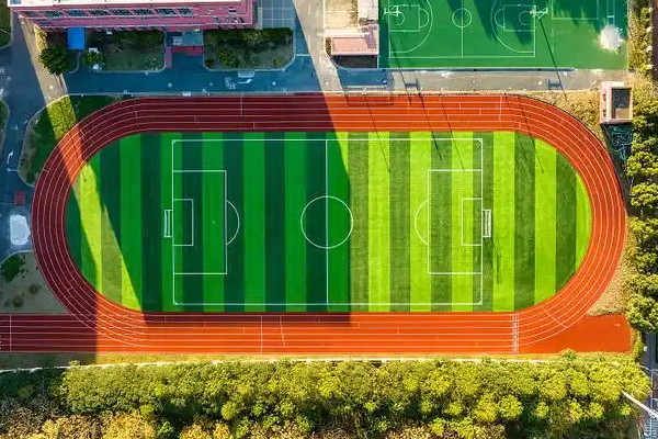 学校体育设施